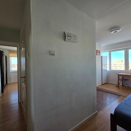 Hero Avenue Apartment Нарва Экстерьер фото