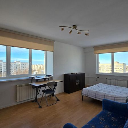 Hero Avenue Apartment Нарва Экстерьер фото